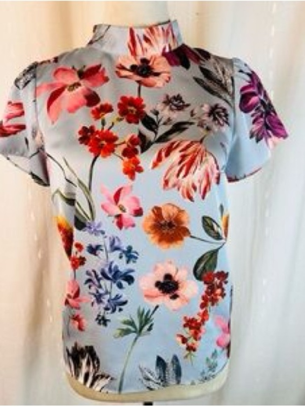 J Crew Floral Mock Neck Short-Sleeve Top in Light Blue Medium